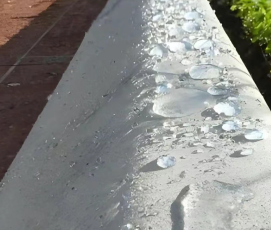 灵武硅烷浸渍涂料在混凝土保护中的应用